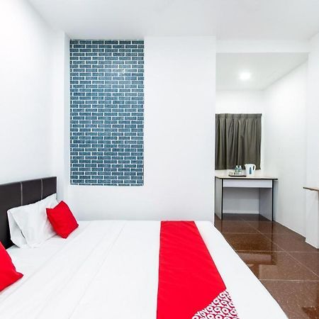 Oyo 44011 Weng Bee Guest House Kota Kinabalu Zewnętrze zdjęcie