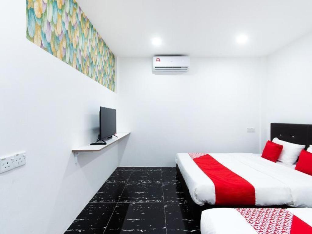 Oyo 44011 Weng Bee Guest House Kota Kinabalu Zewnętrze zdjęcie