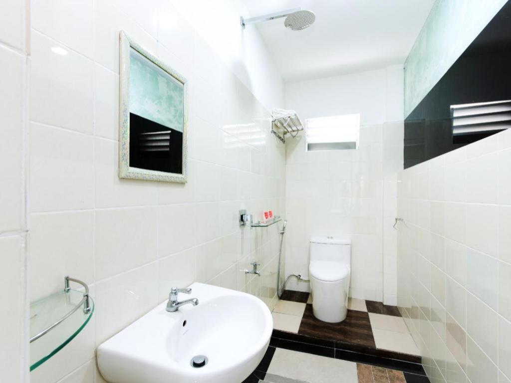 Oyo 44011 Weng Bee Guest House Kota Kinabalu Zewnętrze zdjęcie