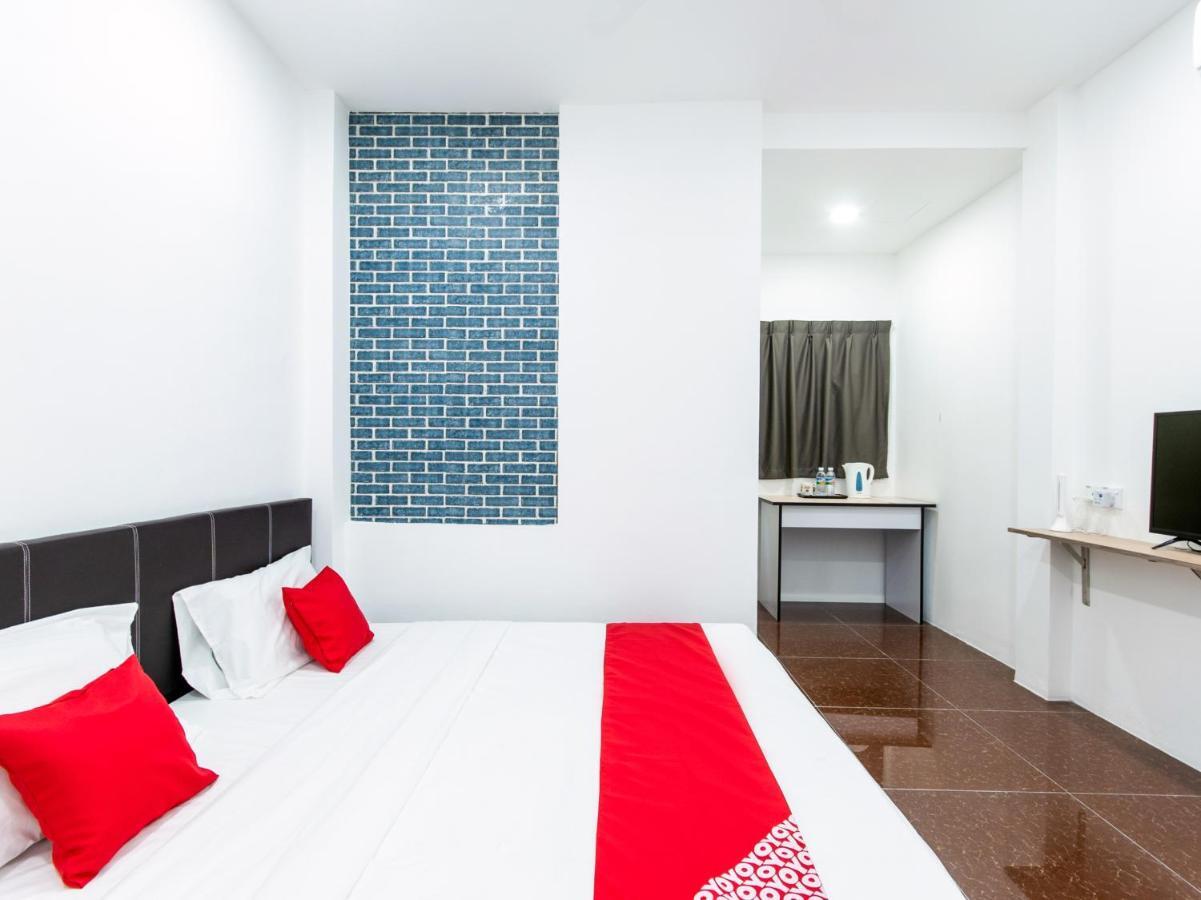 Oyo 44011 Weng Bee Guest House Kota Kinabalu Zewnętrze zdjęcie