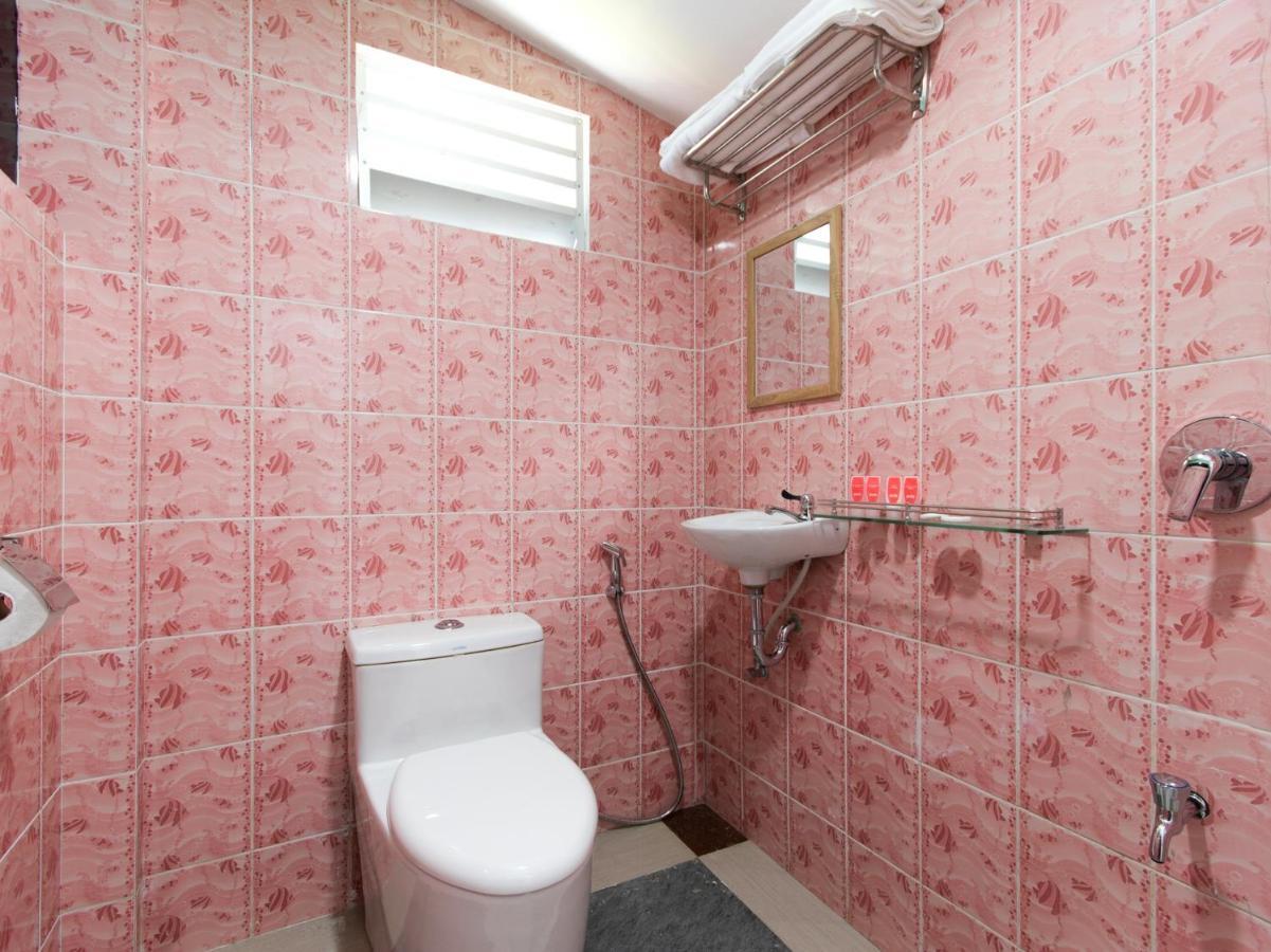 Oyo 44011 Weng Bee Guest House Kota Kinabalu Zewnętrze zdjęcie