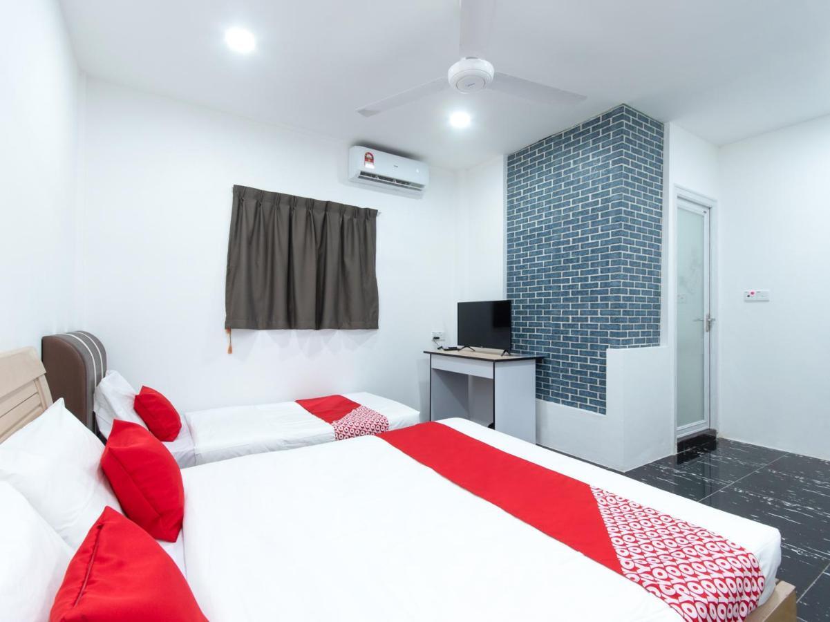 Oyo 44011 Weng Bee Guest House Kota Kinabalu Zewnętrze zdjęcie