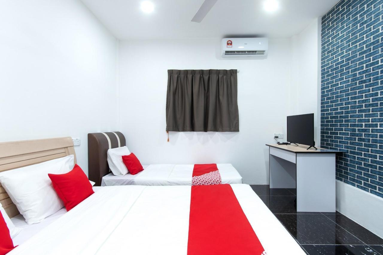 Oyo 44011 Weng Bee Guest House Kota Kinabalu Zewnętrze zdjęcie